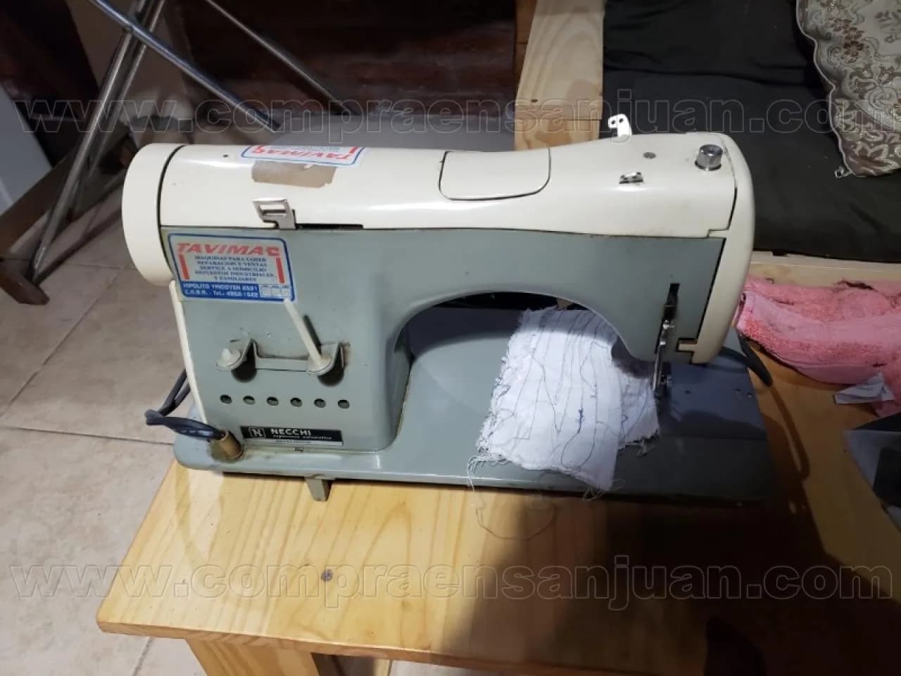 Máquina De Coser Eléctrica