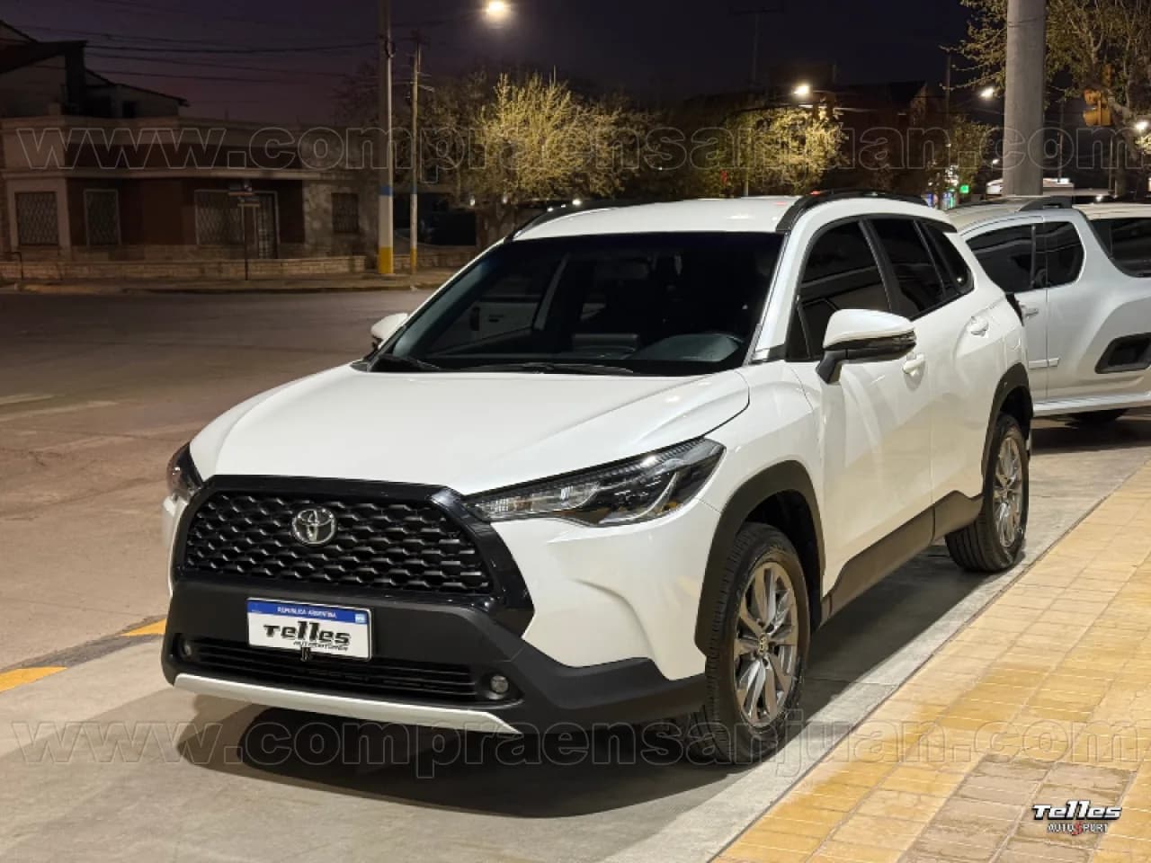 Toyota Corolla Cross 2.0 Cv-t Año 2024