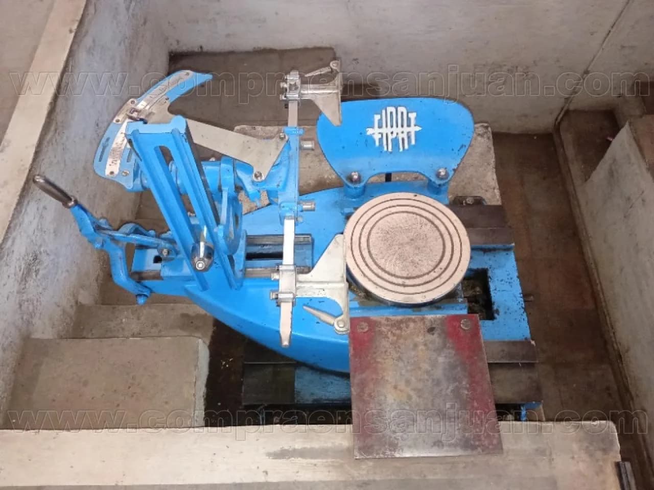 Remato Máquina Alineadora Impecable Lista Para Trabajar Esc Oferta De Contado