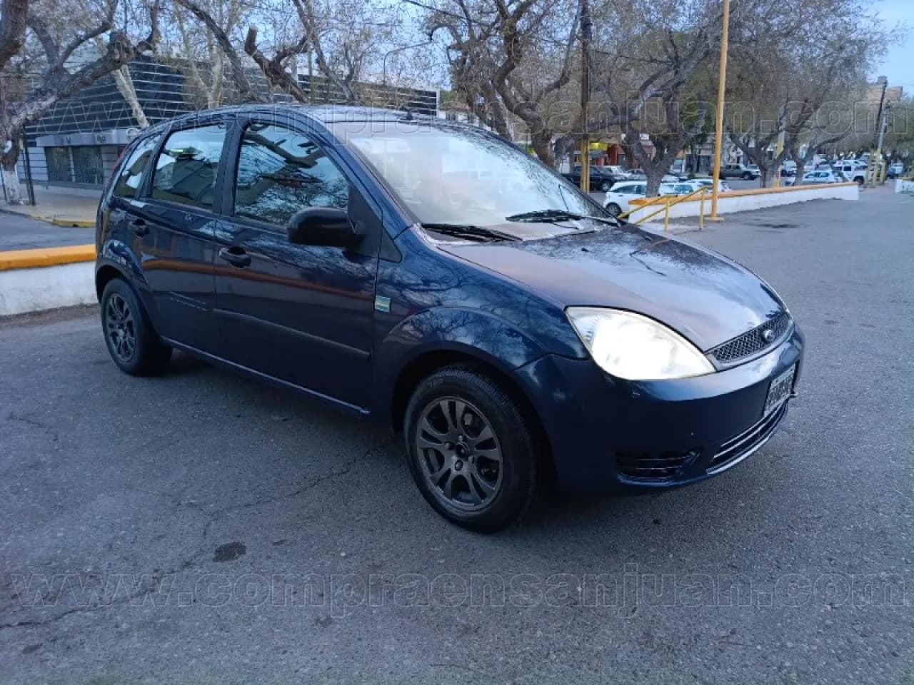 Ford Fiesta Ambiente 2003 Con Gnc