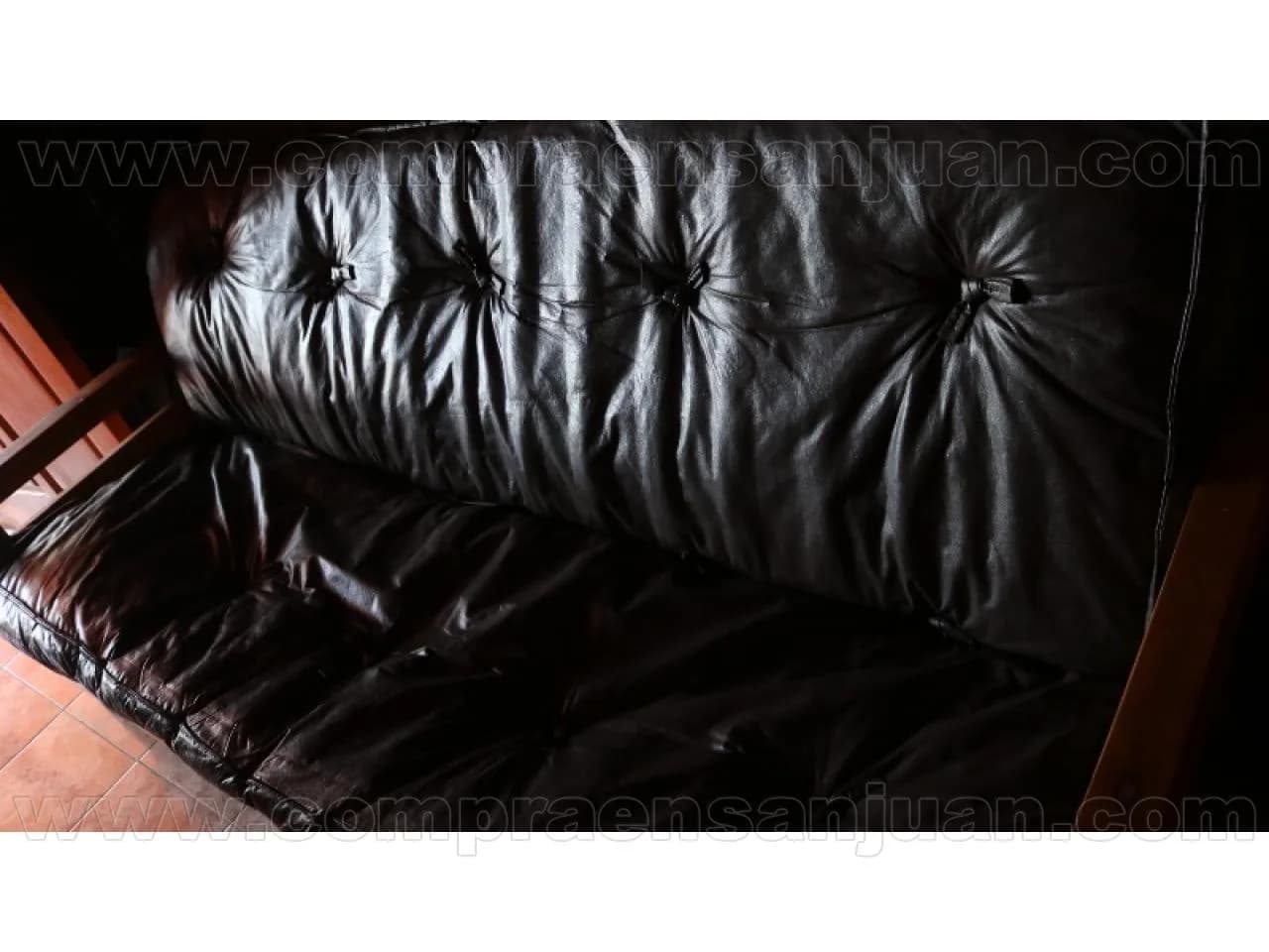 Futon De Cuero Negro Con Funda De Regalo