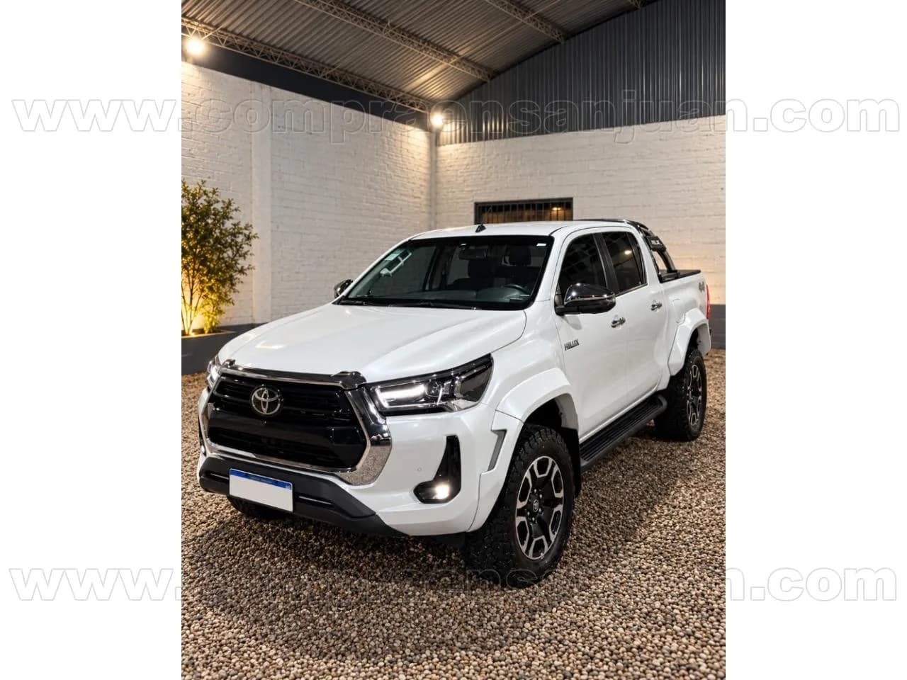 Toyota Hilux Srx 2025