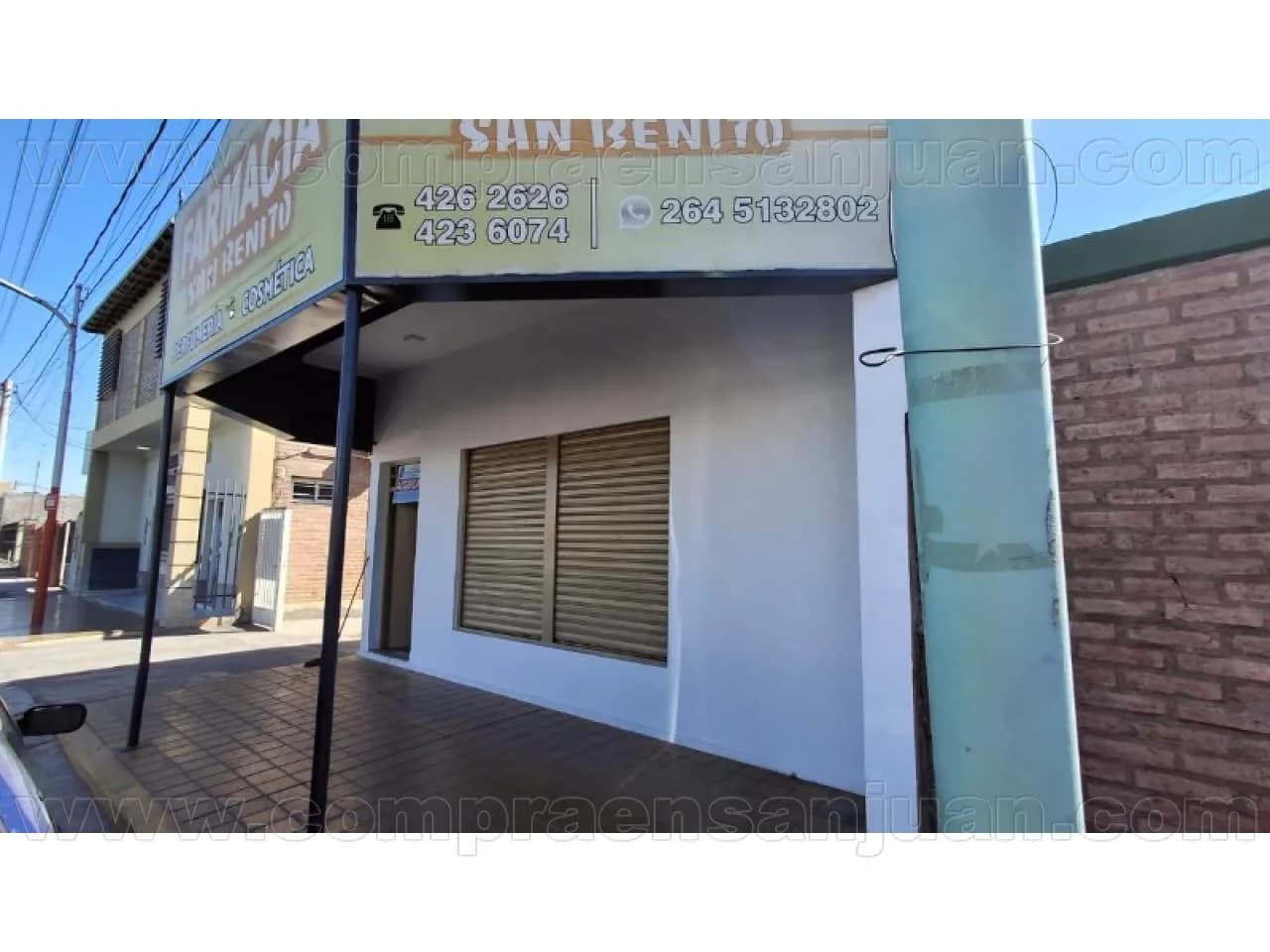 Alquiler - Salon Comercial Sobre Av Benavidez - 85 M2