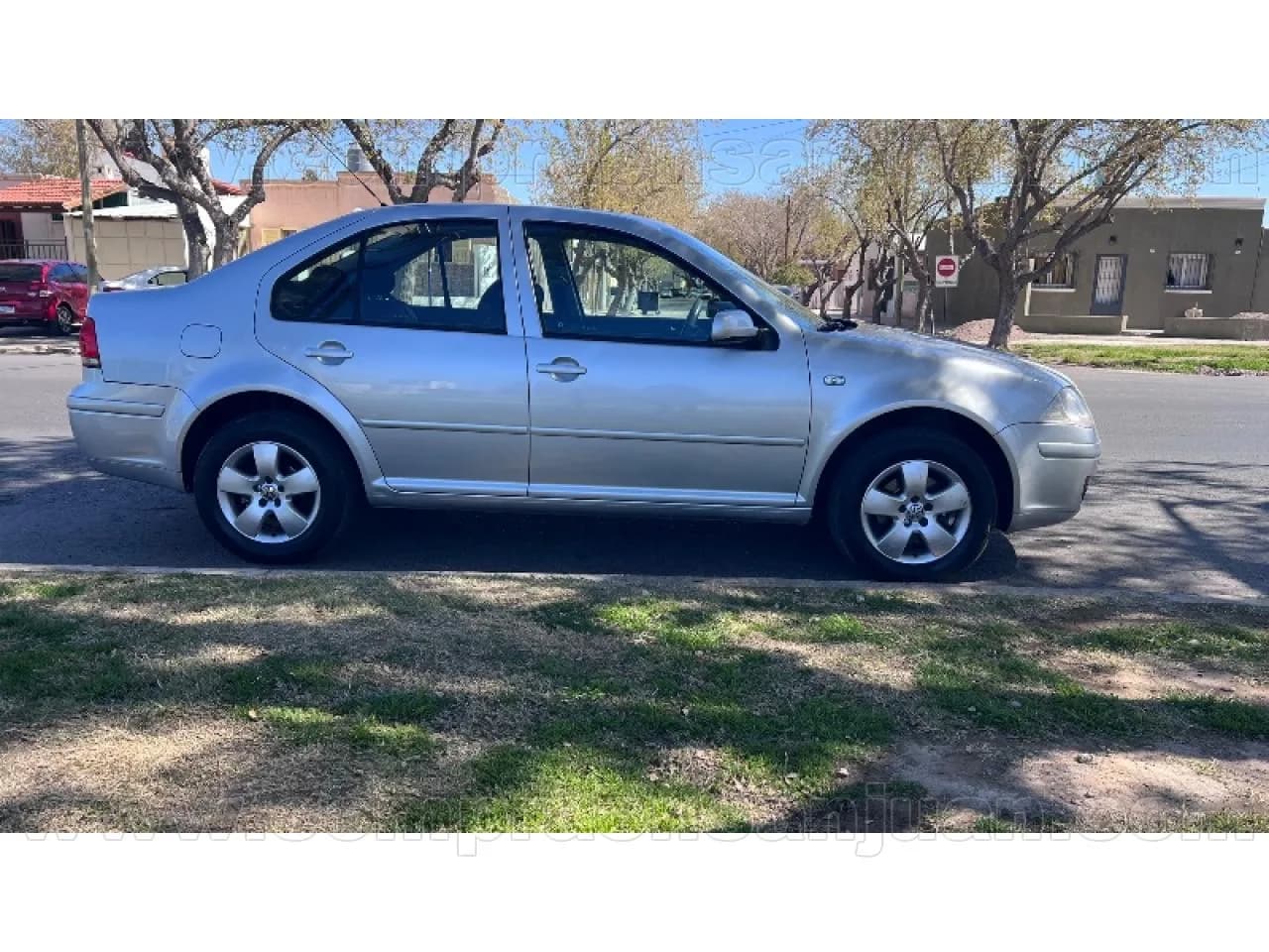 Volkswagen Bora 2.0 2011