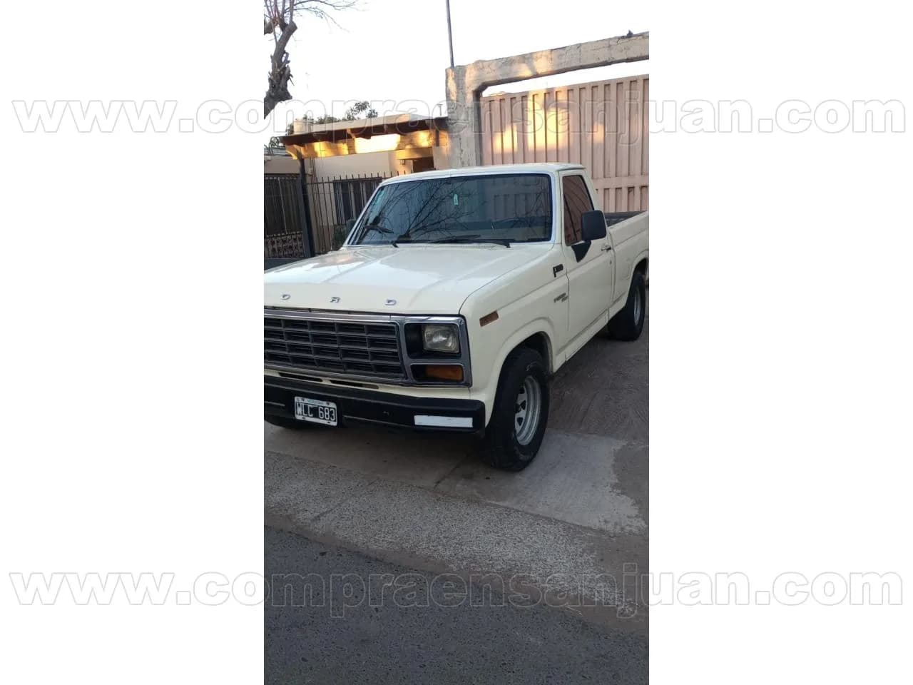 Ford F100 - 1982 Impecable