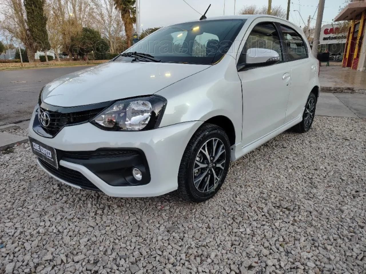 Toyota Etios Xls 5ptas, Año 2022. Pocos Kms..
