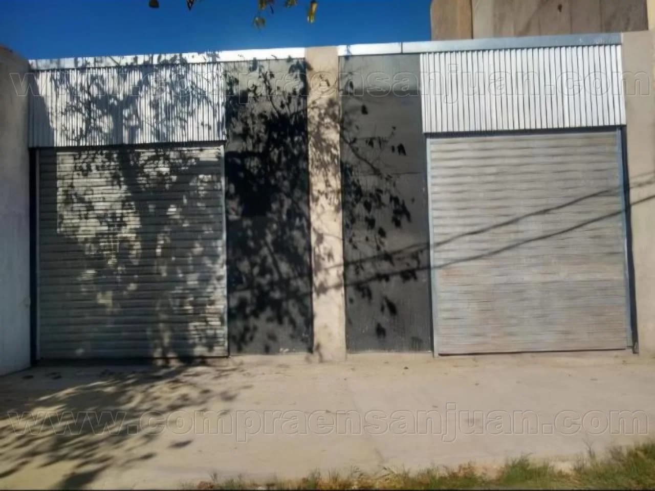 Alquiler - Salon Comercial En Santa Lucia