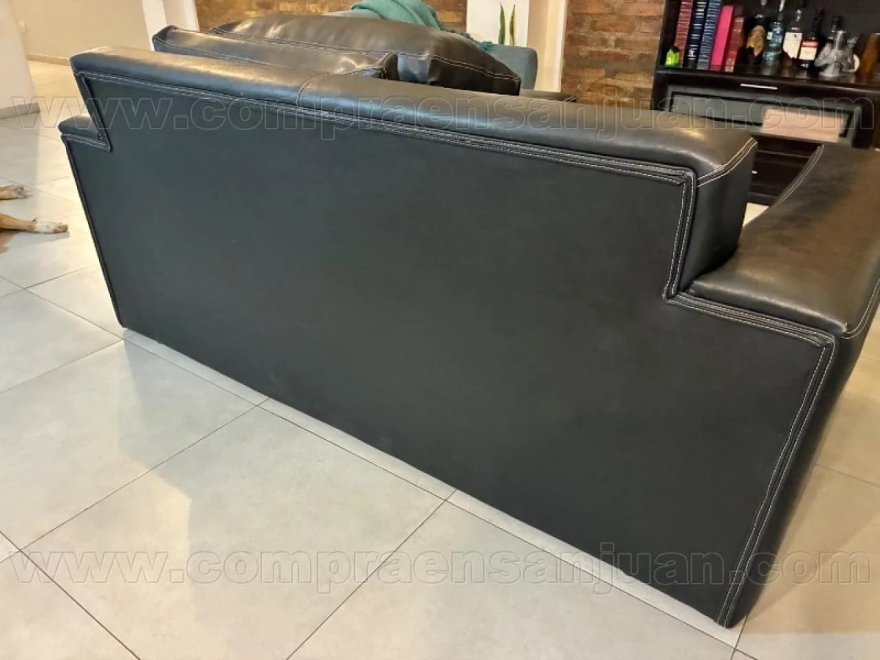 Sillón Cuerina Negra