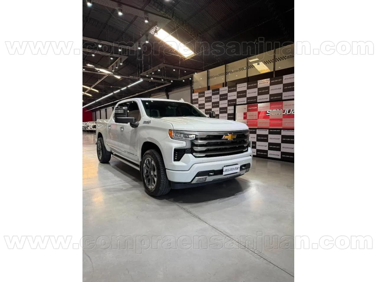 Chevrolet Silverado High Country V8 5.3 2025 18.000km