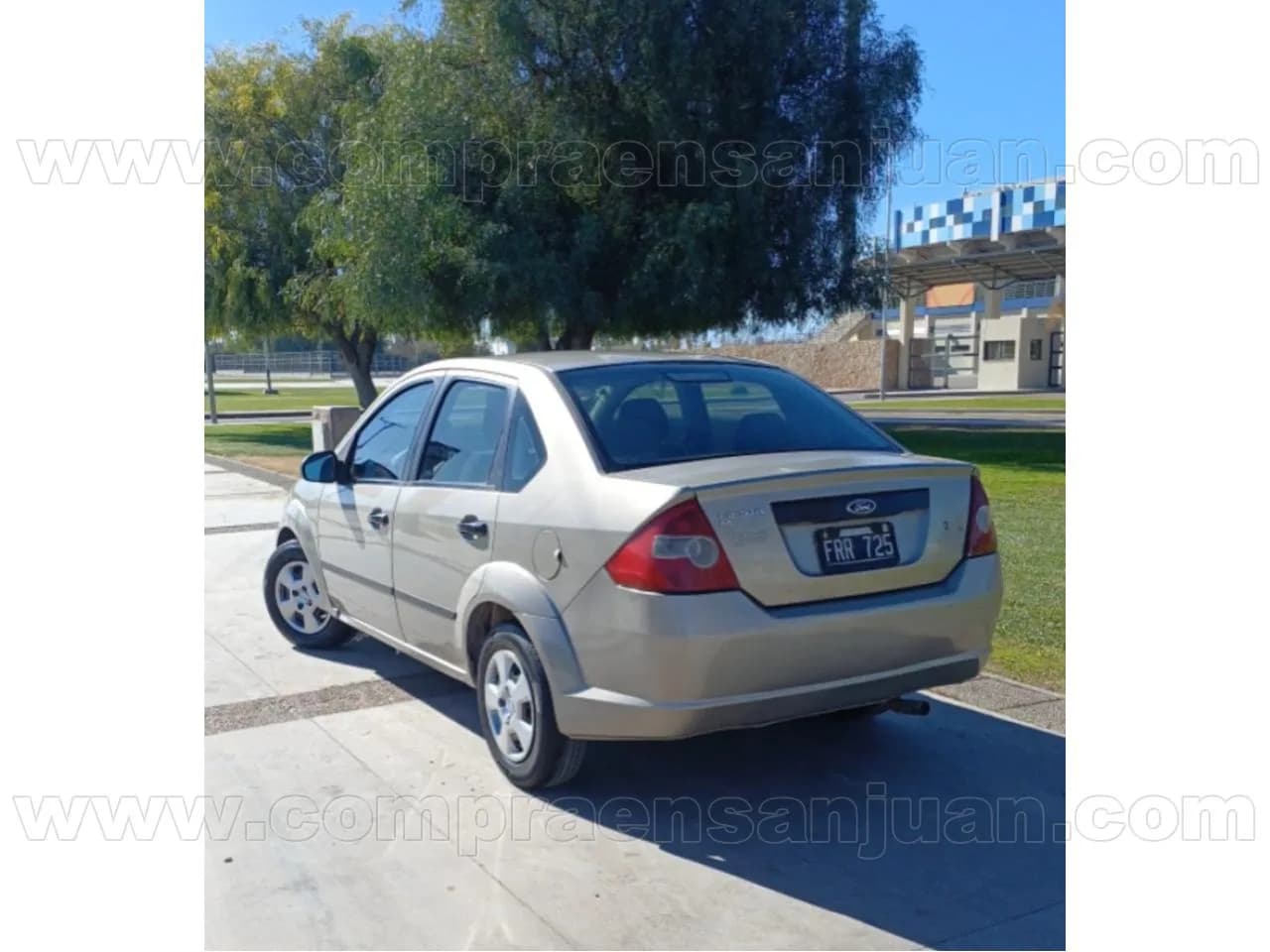 Ford Fiesta. Titular. Liquido / Gnc‼️ Impecable 🟠