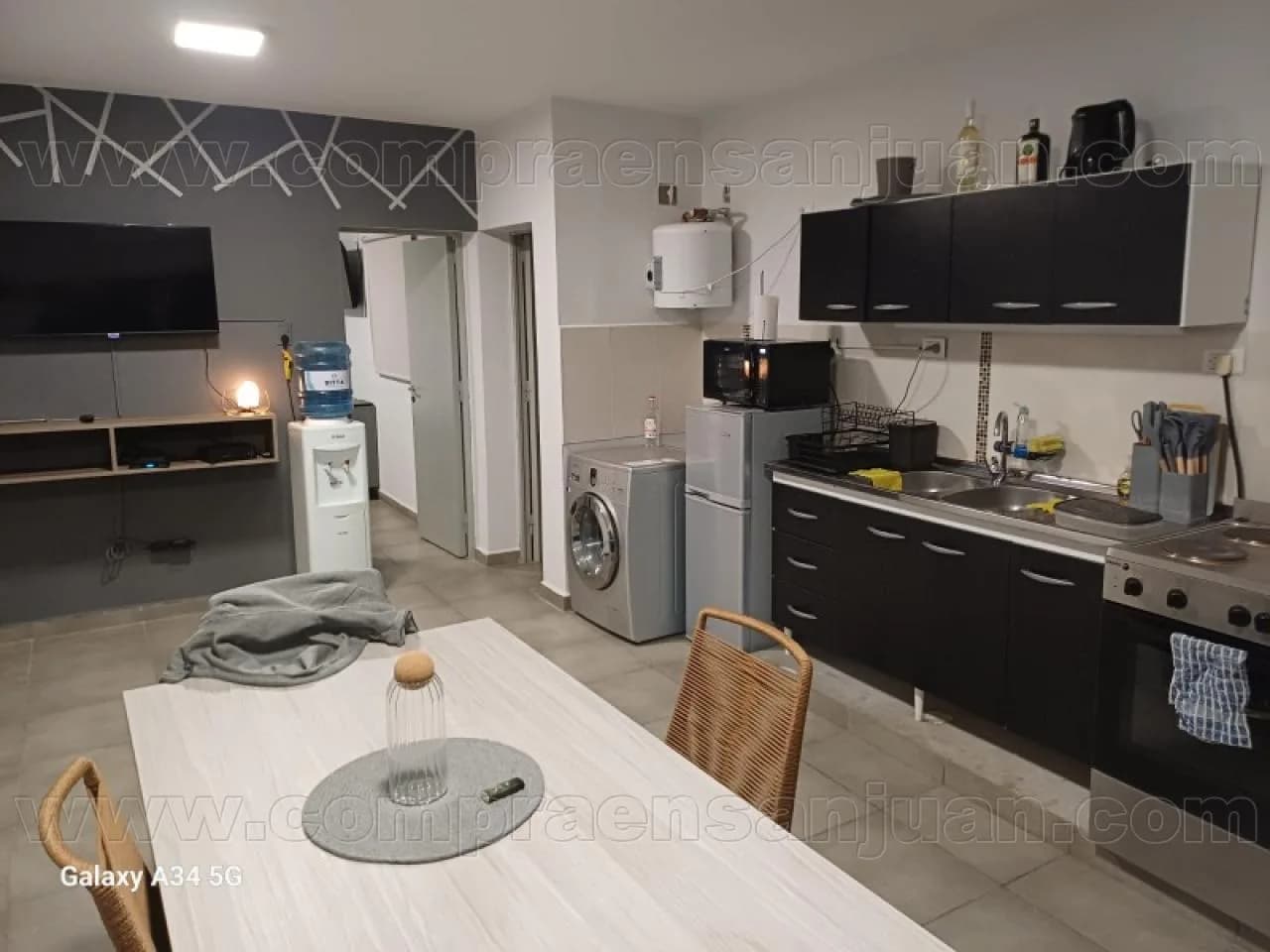 Alquiler Departamento Un Dormitorio Cerca Plaza Desamparados. Rivadavia