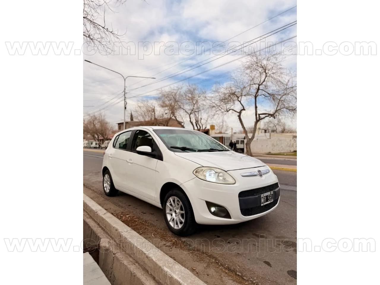 Fiat Palio Attractive 2013 Con Gnc