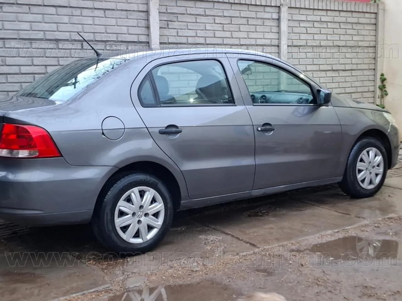 Vendo Volkswagen Voyage 1.6