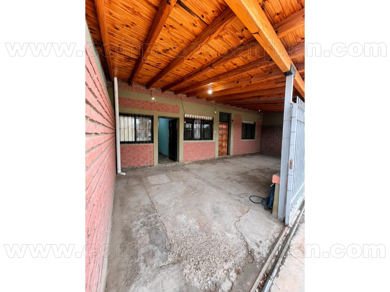 Inmueble En Venta | Santa Lucia