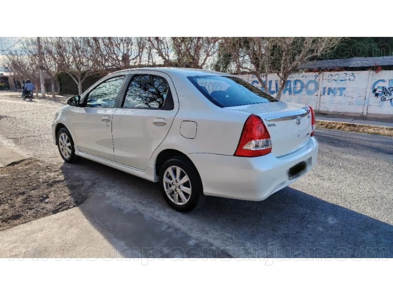 Toyota Eios Xls 2017 Primera Mano
