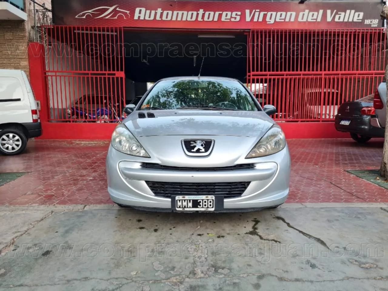 Peugeot 207 Compact 2013