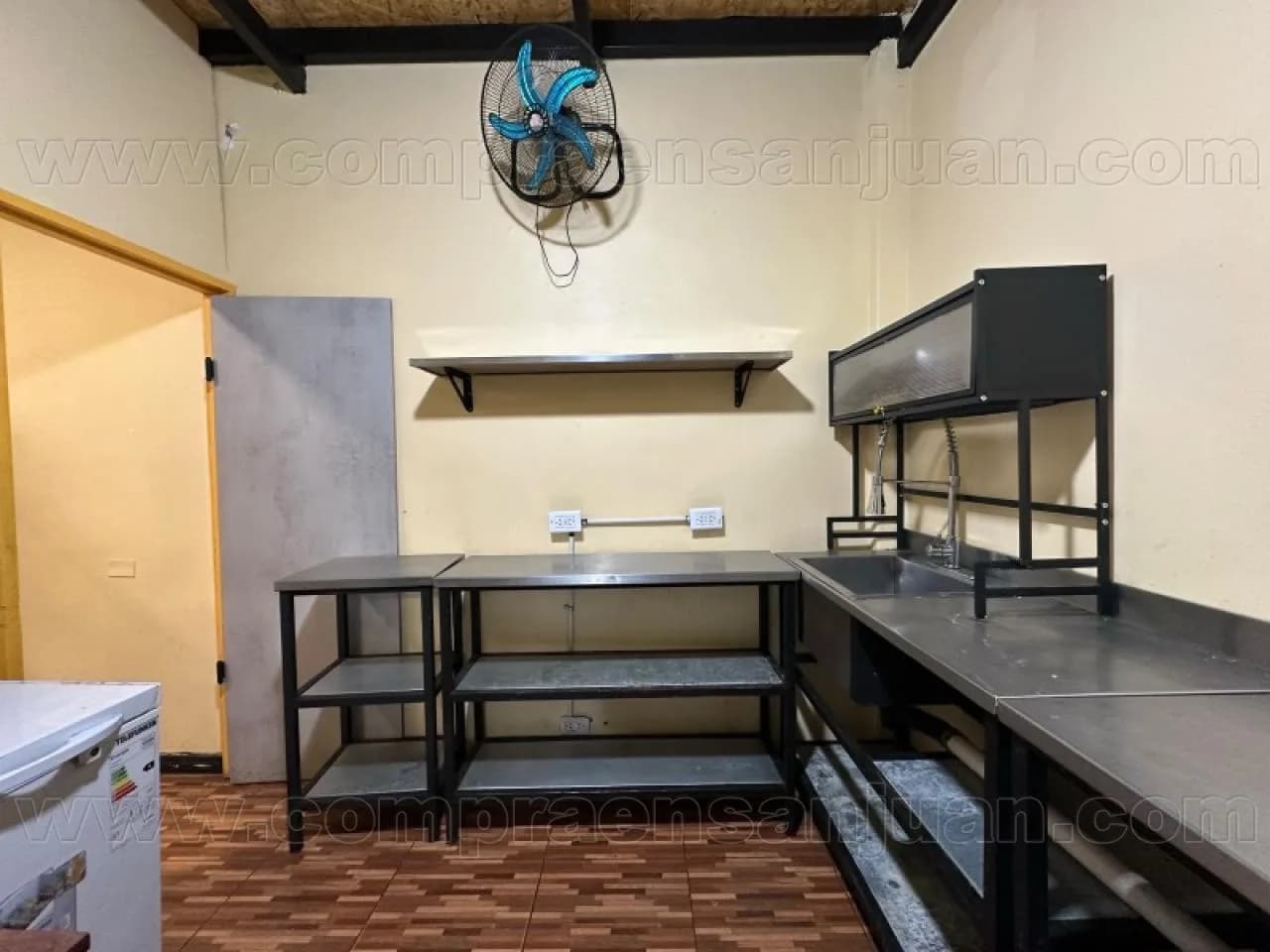 Alquiler Local Comercial En Capital
