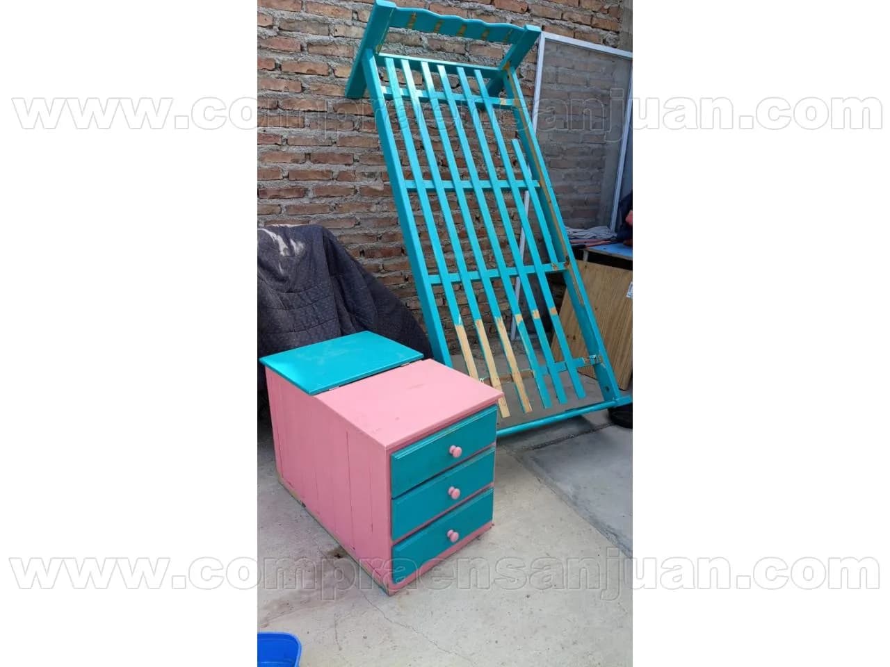 Cama Con Cajonera