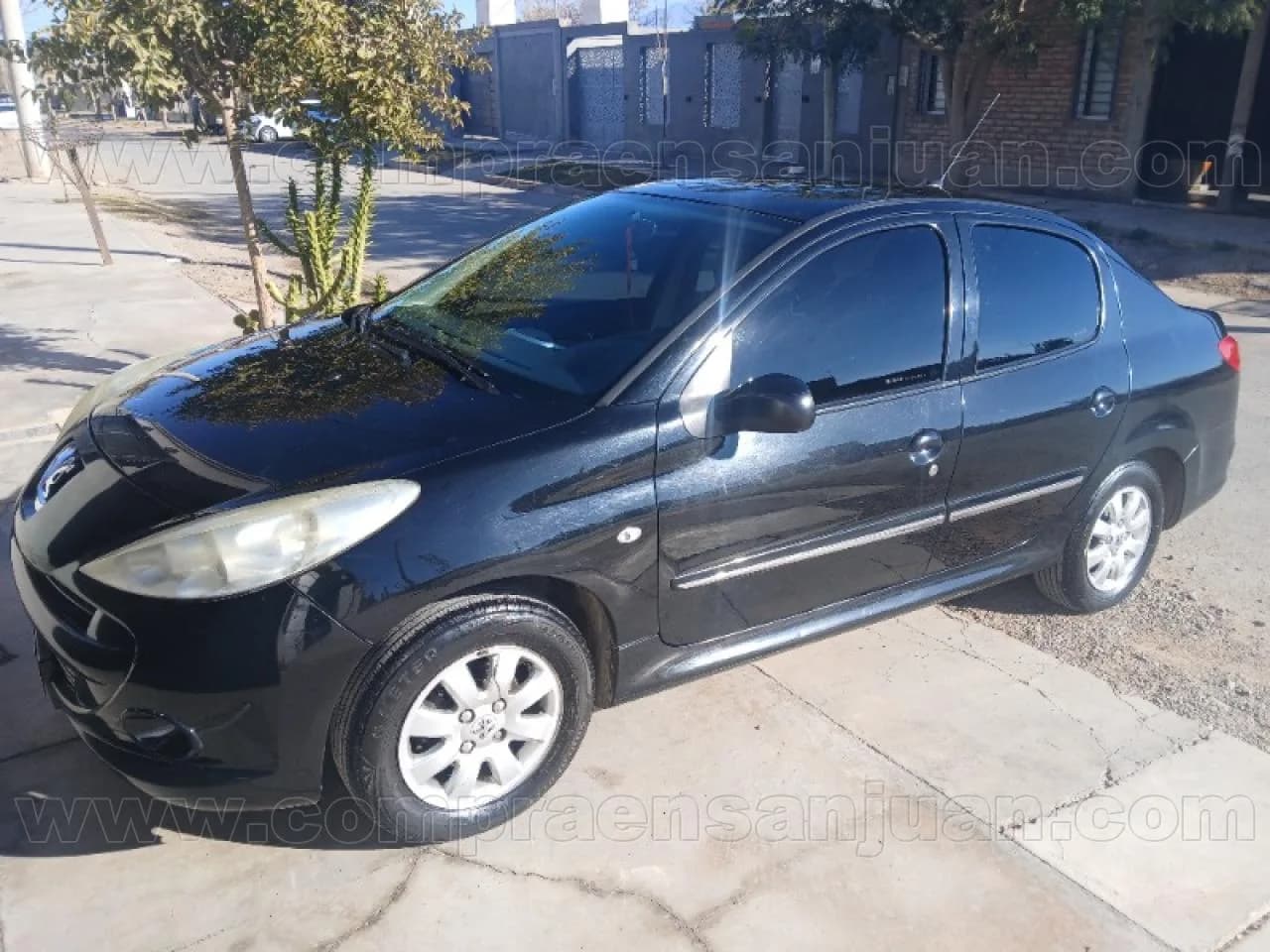 Peugeot 207 1.4 Compact 2012 Full....con Gnc 5ta Generación